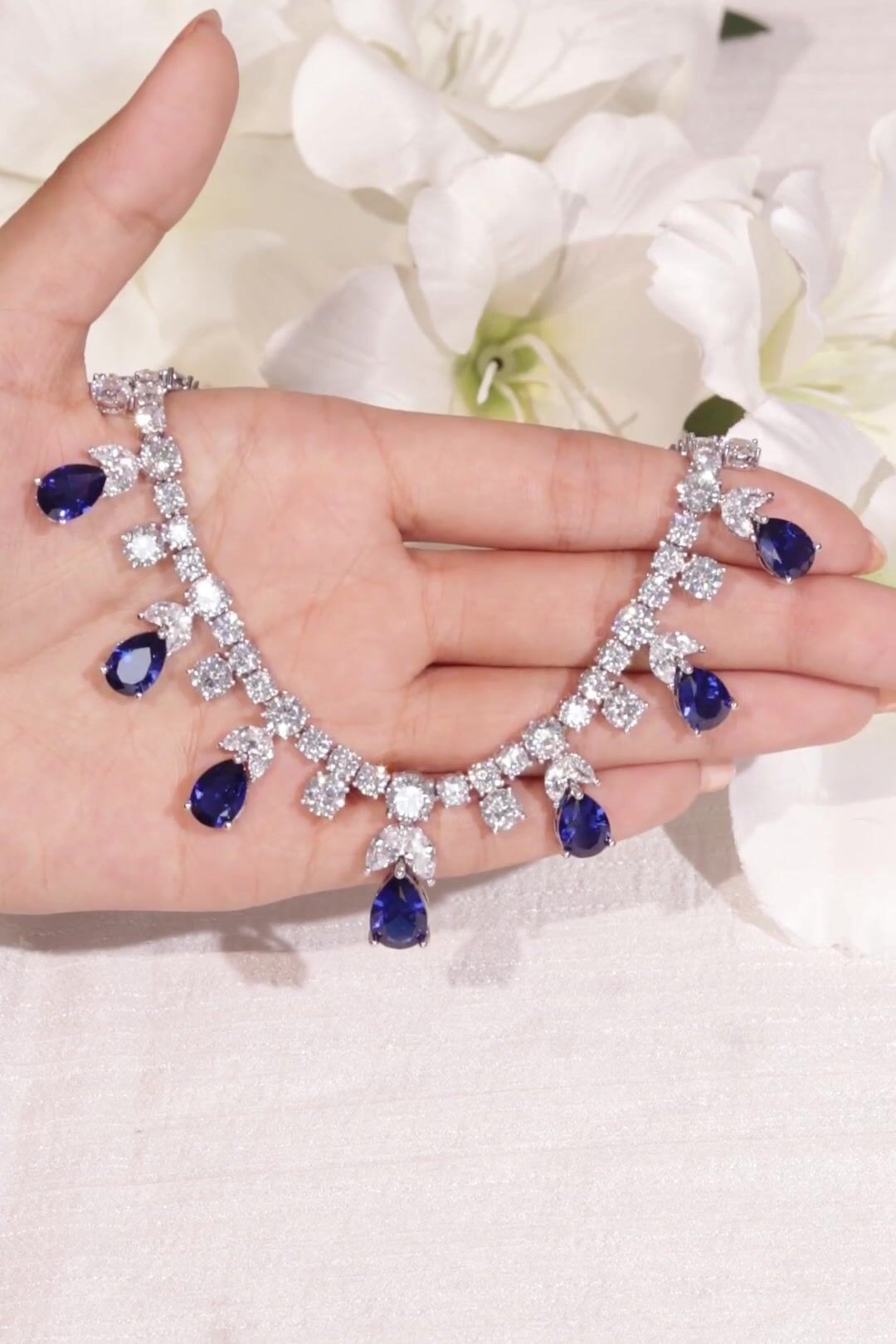 Belle Sapphire Blue Necklace Set