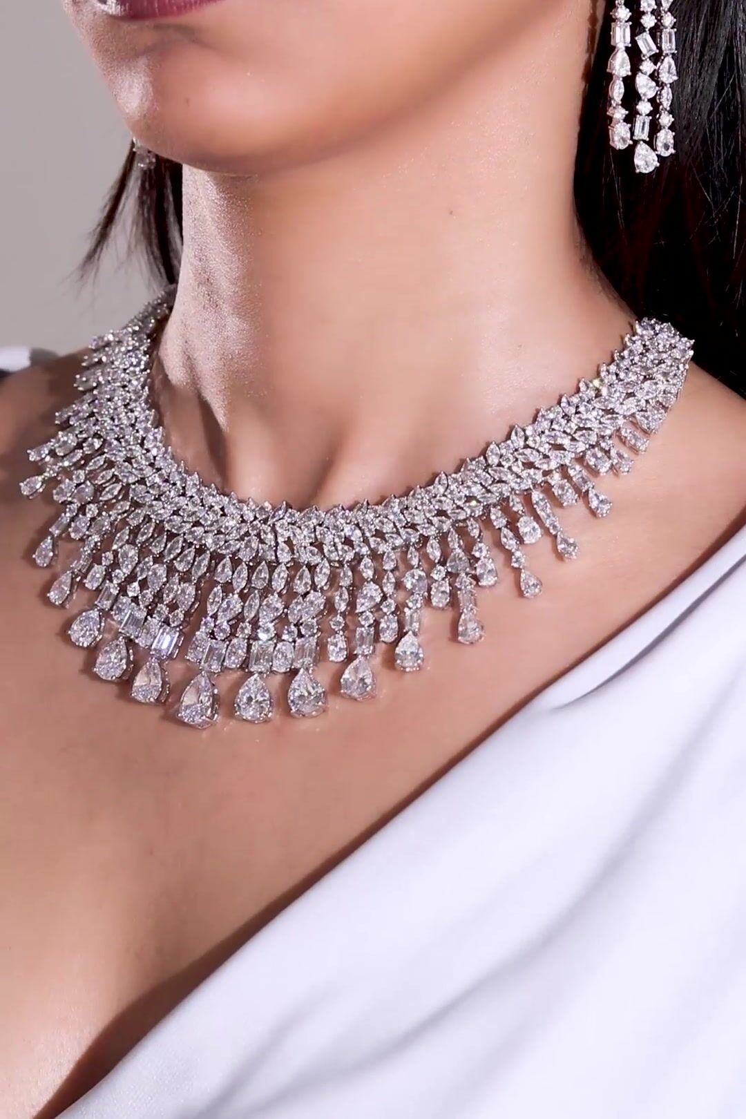 Kayra White Diamante Necklace Set