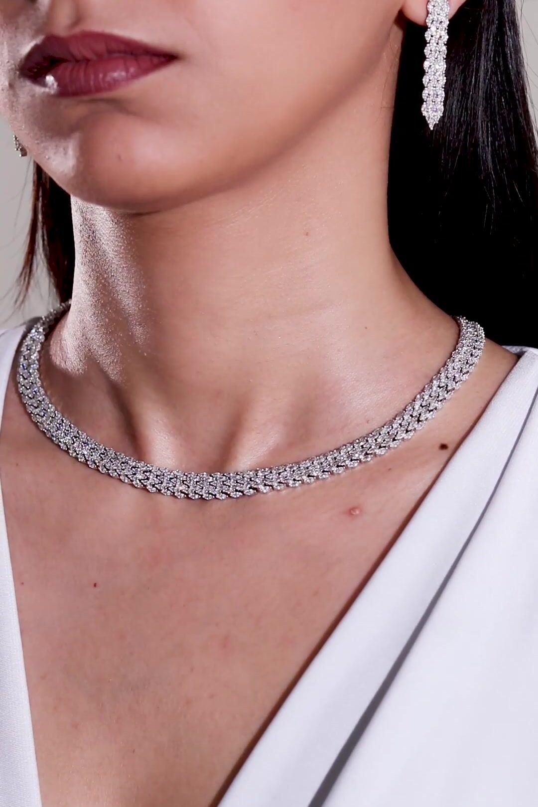 Nira White Diamante Necklace Set