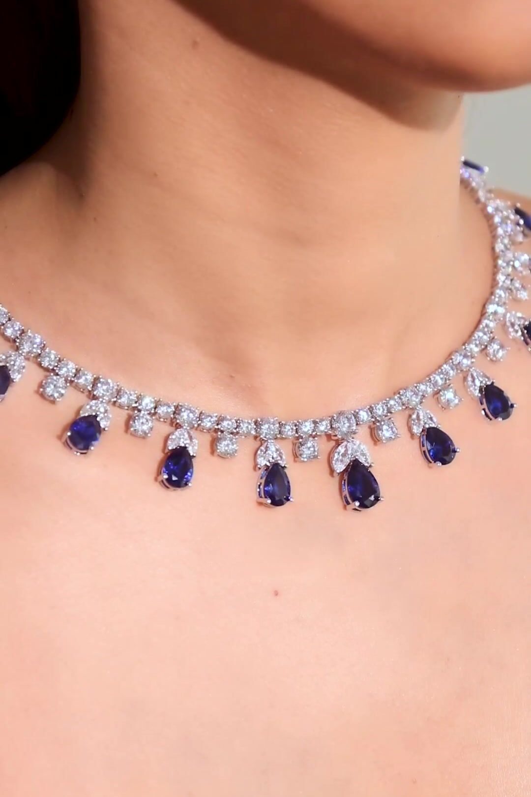 Belle Sapphire Blue Necklace Set