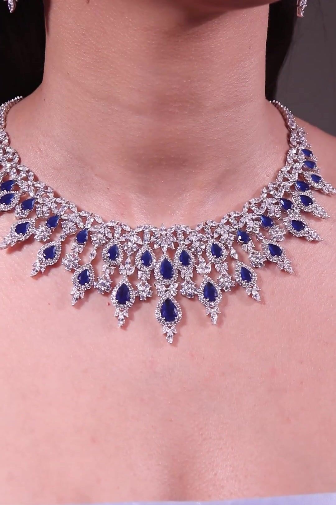 Kathy Sapphire Blue Necklace Set